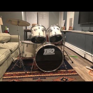 Drum set